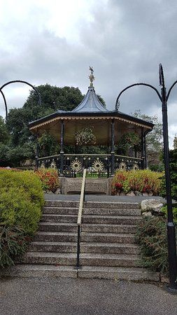 Victoria Gardens